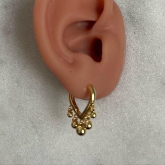 Gold Beaded Tassel Triangle Hoop Earrings Brand New - Picture 3 of 4